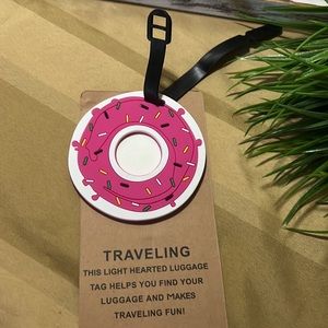 Pink donut 🍩 with sprinkles luggage tag